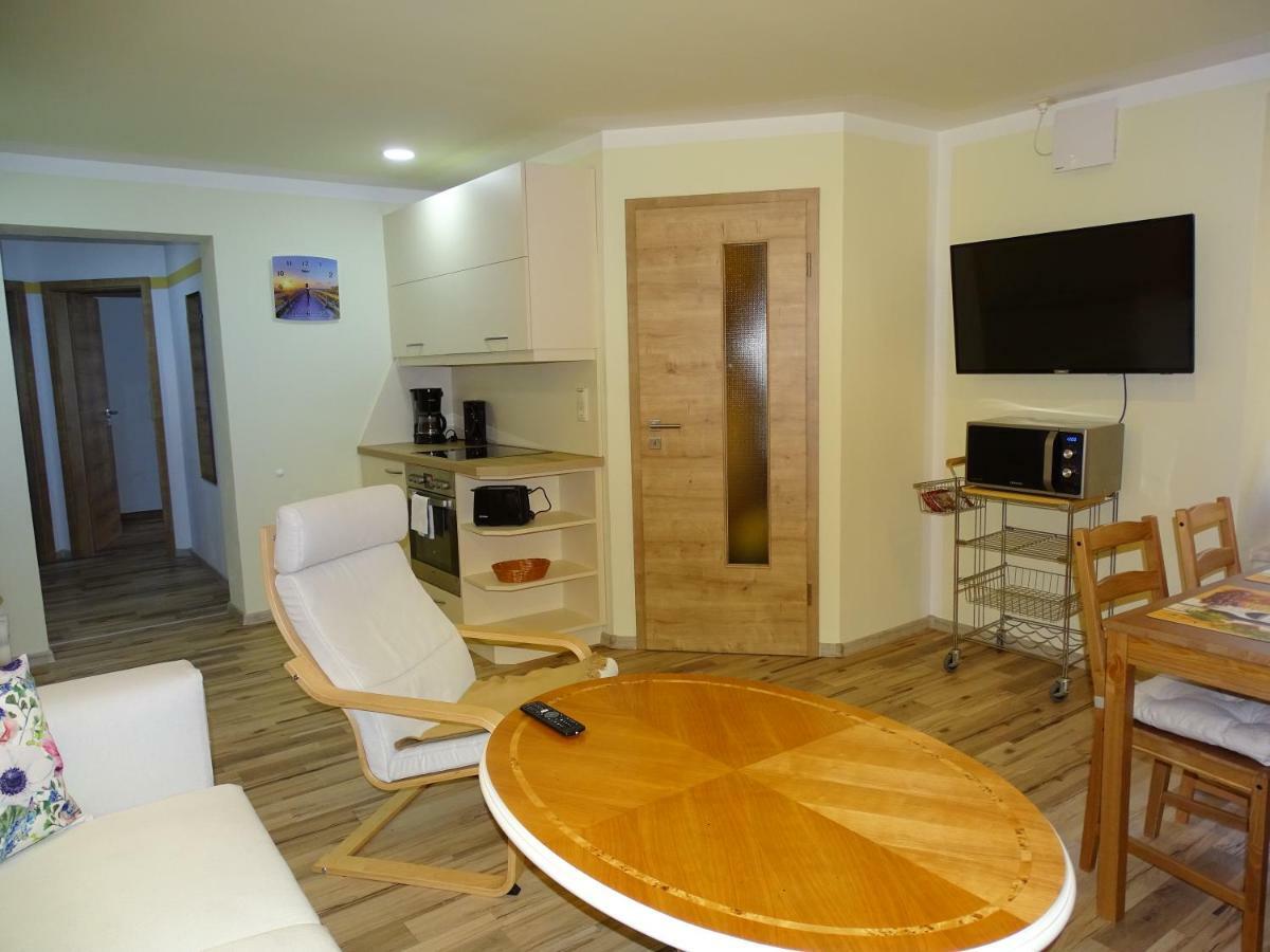 Ferienwohnung Altstadt Loebau Ngoại thất bức ảnh