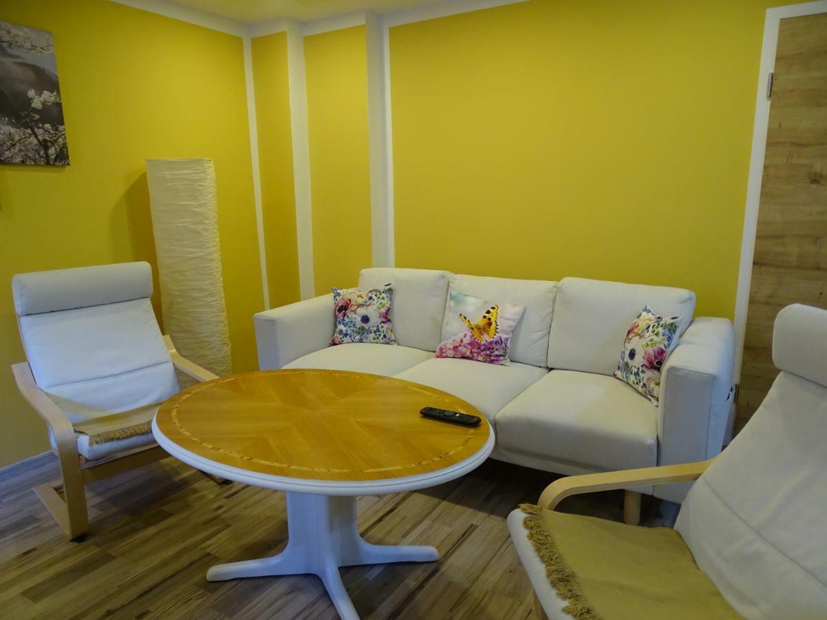 Ferienwohnung Altstadt Loebau Ngoại thất bức ảnh